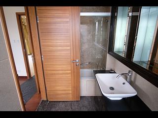 Tai Hang - Serenade Block 2 05