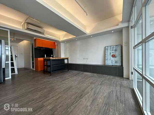 Central - 73, Connaught Road West 01