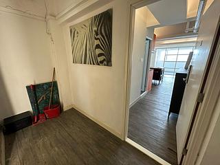 Central - 73, Connaught Road West 09