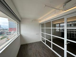 Central - 73, Connaught Road West 23