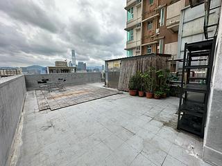 Central - 73, Connaught Road West 39