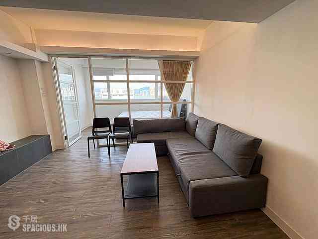 Central - 73, Connaught Road West 43