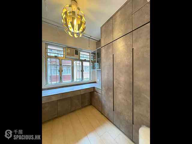 Sai Ying Pun - 19-21, Eastern Street 05