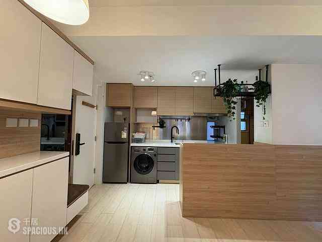 Sai Ying Pun - 19-21, Eastern Street 09