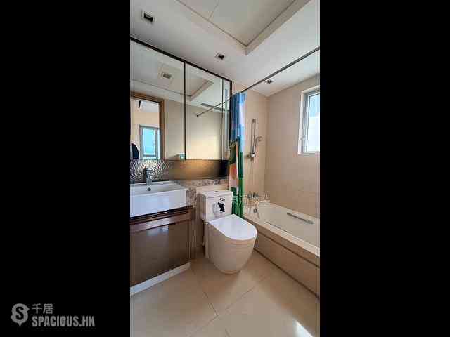 Tung Chung - Century Link Phase 2 Tower 2A 05
