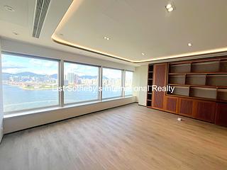 Sheung Wan - Shun Tak Centre 04