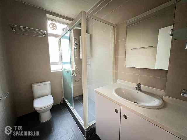 Tai Hang - Fuk Kwan House 09