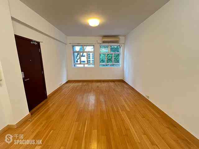 Tai Hang - Fuk Kwan House 01