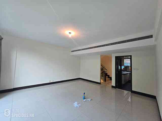Tung Chung - Caribbean Coast Phase 5 La Mer 34