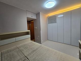 Tung Chung - Seaview Crescent 13