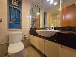 Tung Chung - Seaview Crescent 16