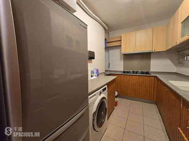Tung Chung - Seaview Crescent 17