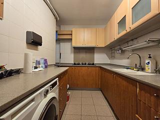 Tung Chung - Seaview Crescent 18