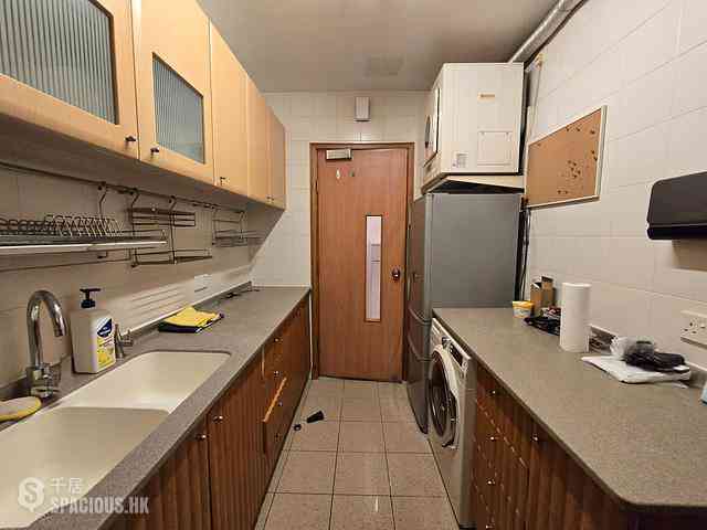 Tung Chung - Seaview Crescent 19