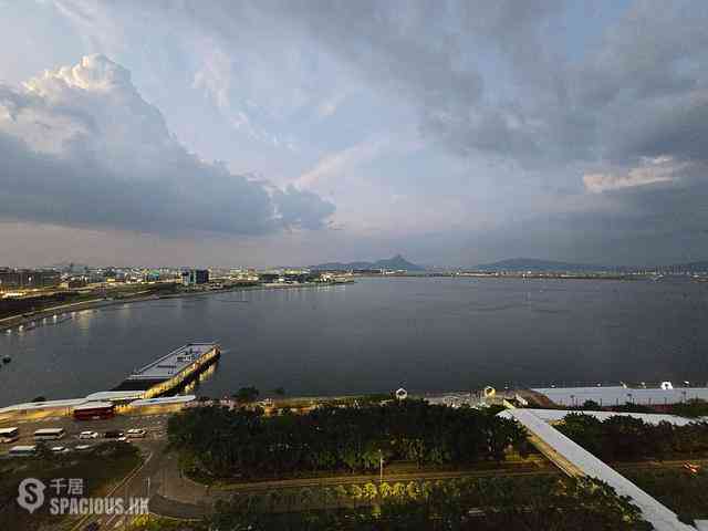 Tung Chung - Seaview Crescent 22
