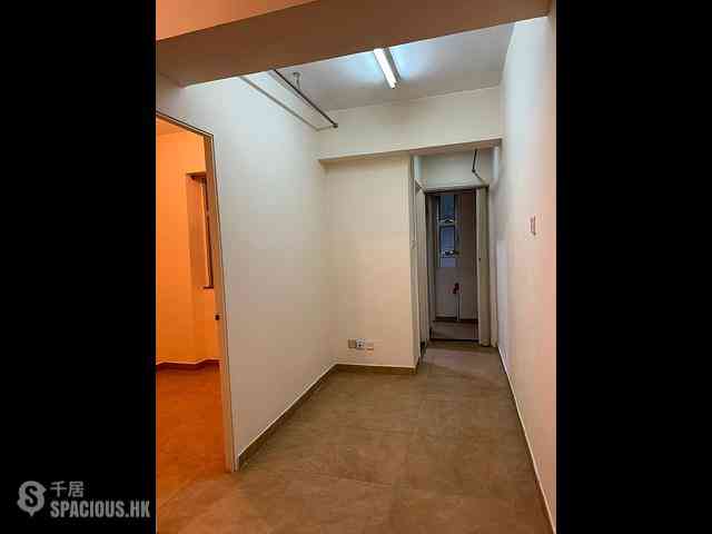 Causeway Bay - Vincent Mansion 03