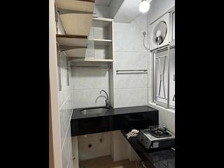 Causeway Bay - Vincent Mansion 08