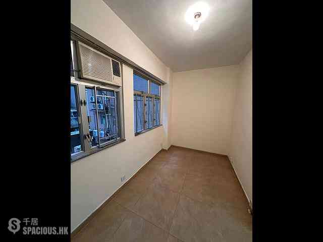 Causeway Bay - Vincent Mansion 13