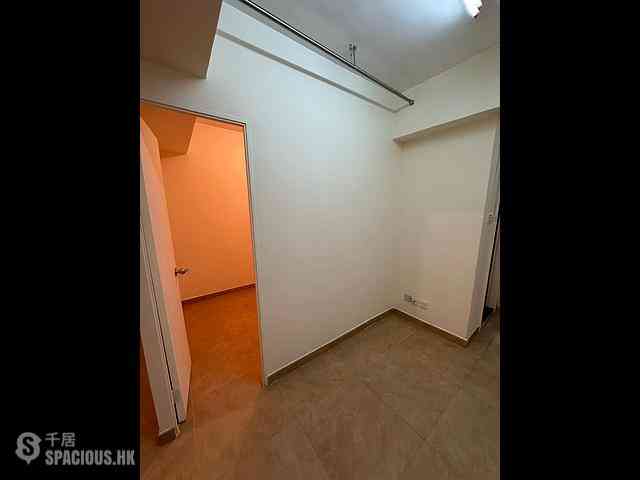 Causeway Bay - Vincent Mansion 16