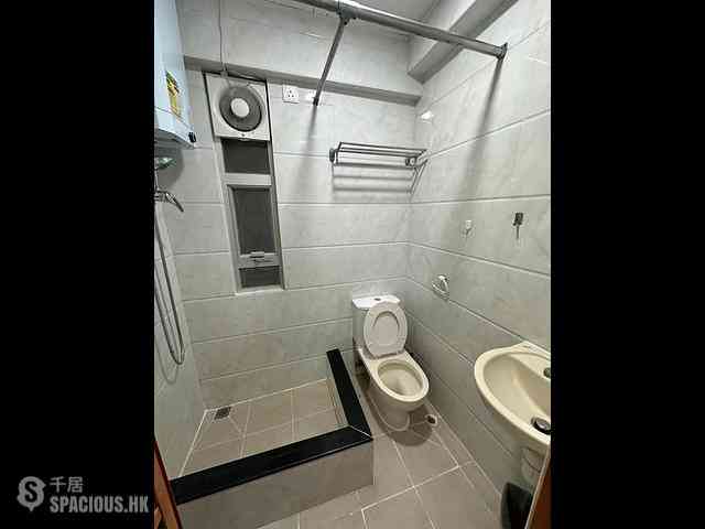 Causeway Bay - Vincent Mansion 18