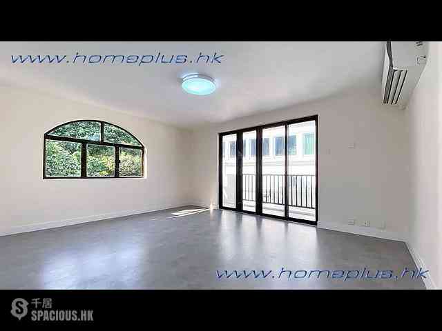 Clear Water Bay - Tai Hang Hau 13
