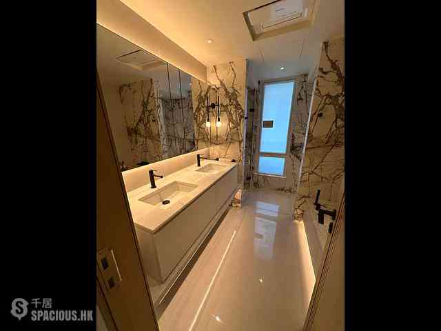 Wan Chai - 33 Kennedy Road 08
