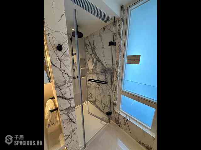 Wan Chai - 33 Kennedy Road 09