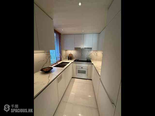 Wan Chai - 33 Kennedy Road 12