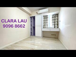 Yau Yat Chuen - Mayfair Court 05