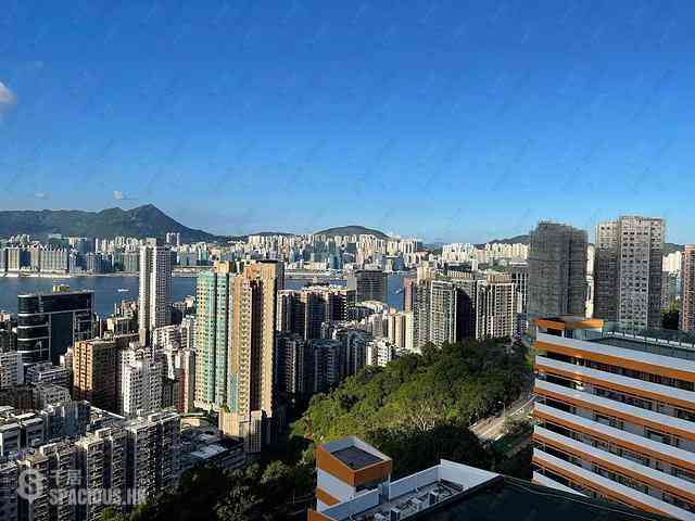 Braemar Hill - Summit Court Block D 04