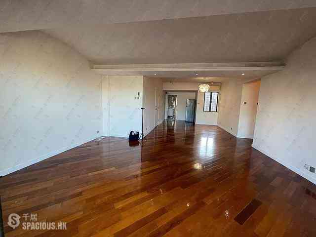 Braemar Hill - Summit Court Block D 05