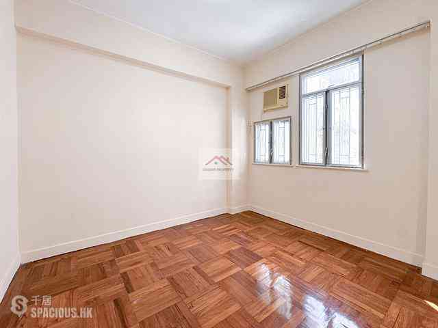 Happy Valley - Beverly House 02
