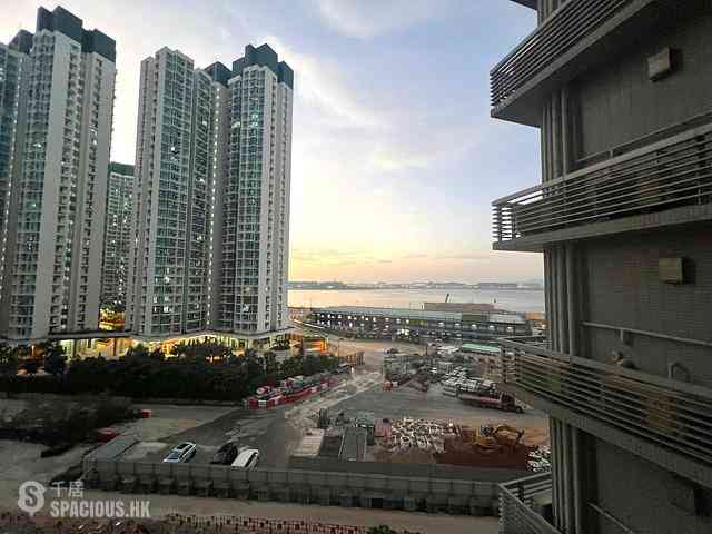 Tung Chung - Century Link Phase 1 Tower 3A 07