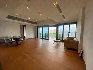 Mid Levels West - University Heights Tower 1 10