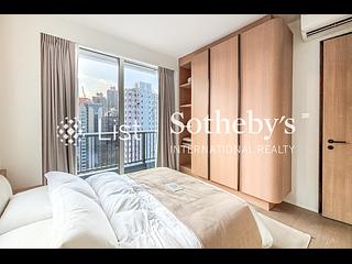 Sheung Wan - 42, Tung St. 08