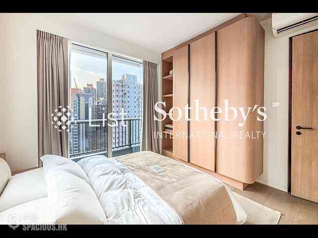 Sheung Wan - 42, Tung St. 08
