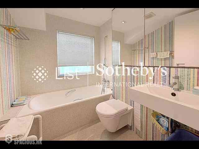 Clear Water Bay - Rainbow Villas 15