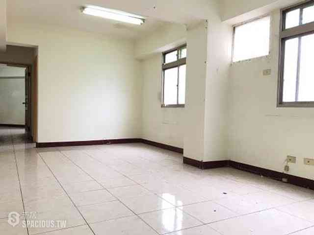 Sanchong - No. XXX, Longbin Road, Sanchong District, New Taipei City, Taiwan 241 03
