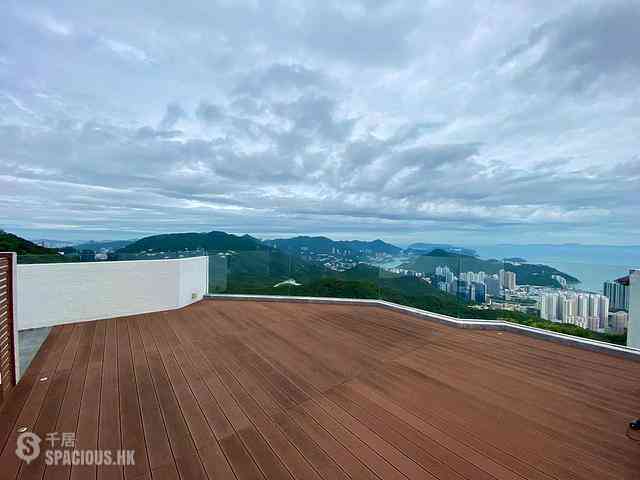 The Peak - 24-28, Mount Kellett Road 01