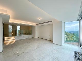 The Peak - 24-28, Mount Kellett Road 03