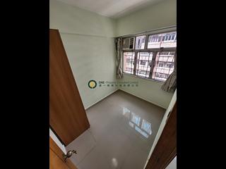 Sai Ying Pun - Tak Yan Building 05