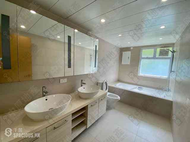 Repulse Bay - Grand Garden Block 1 07