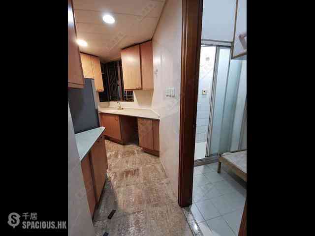 West Kowloon - Sorrento Phase 1 Block 5 10