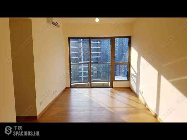 Tseung Kwan O - The Papillons Block 3 04