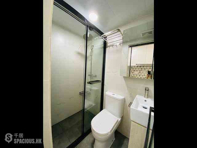 Wan Chai - Cheong Hong Mansion 03