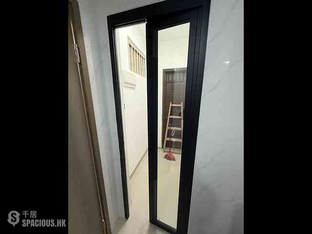 Causeway Bay - Lei Ha Court 08
