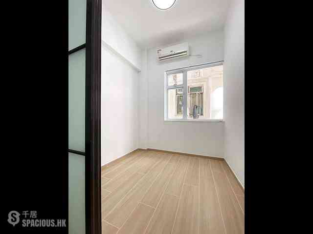 North Point - Majestic Apartments 02