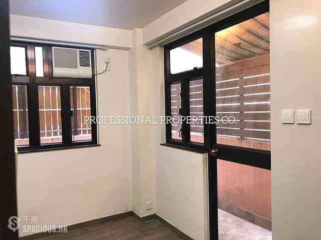 Kennedy Town - Han Yu Building 03