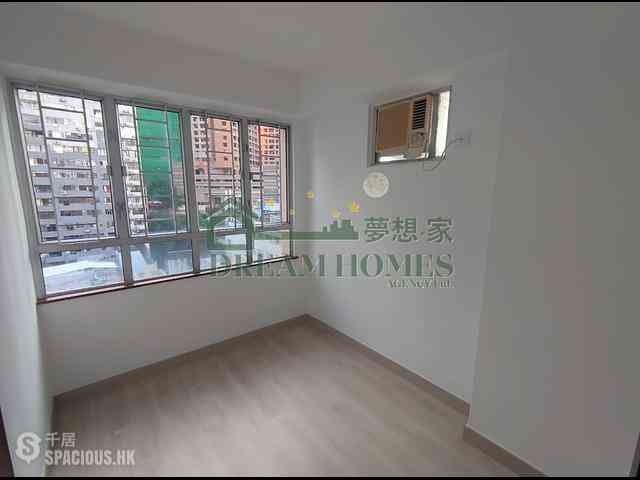 Sheung Wan - Tung Fai Gardens Hong Ning House (Block A) 03