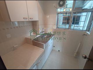Sheung Wan - Tung Fai Gardens Hong Ning House (Block A) 10